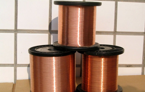 What are the characteristics of copper wire?